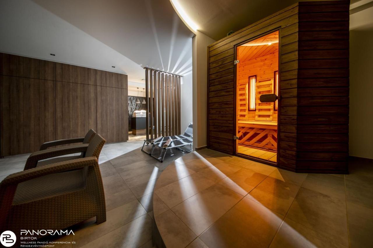 Panorama Birtok - Wellness Panzio, Konferencia Es Rendezvenykoezpont Bed & Breakfast Gyorujbarat Exterior photo