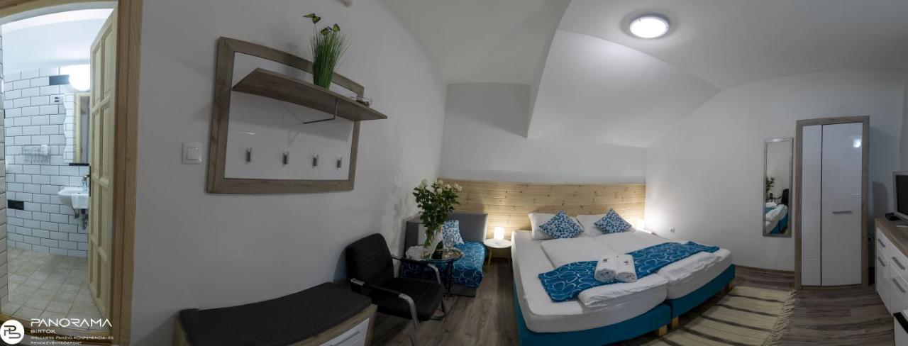 Panorama Birtok - Wellness Panzio, Konferencia Es Rendezvenykoezpont Bed & Breakfast Gyorujbarat Exterior photo