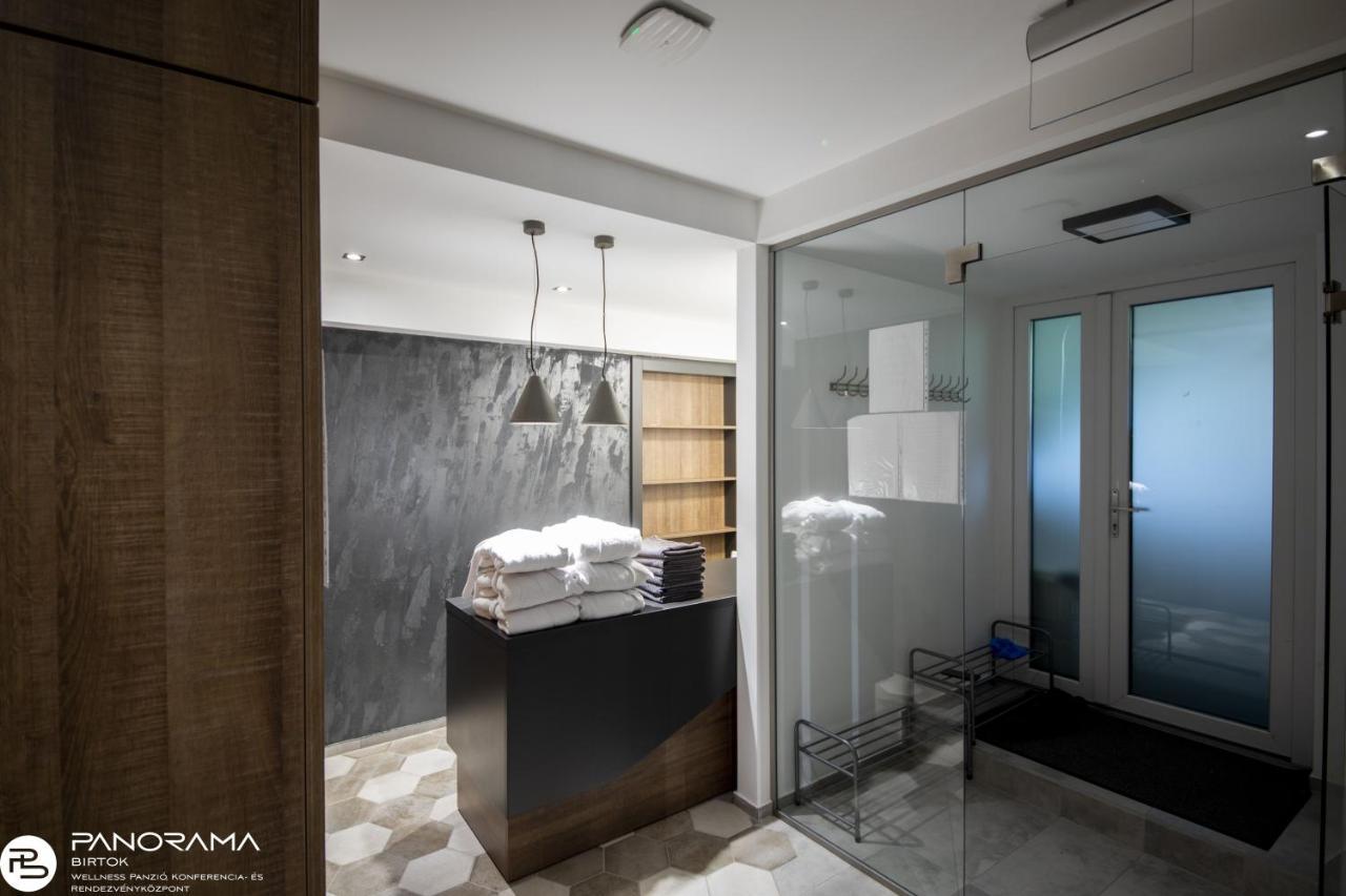 Panorama Birtok - Wellness Panzio, Konferencia Es Rendezvenykoezpont Bed & Breakfast Gyorujbarat Exterior photo
